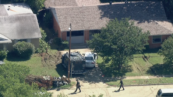 Dallas mother, 8-year-old daughter dead in apparent murder-suicide