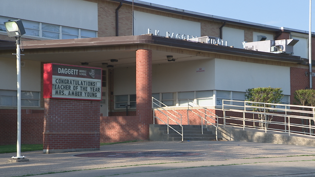 Some Fort Worth businesses offering freebies for teachers as they adjust to teaching remotely