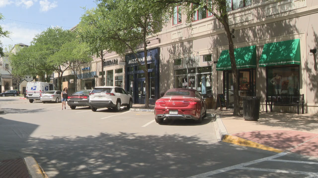 As businesses start to partially reopen, North Texans wrestling with decision to go out or stay in