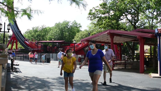Masks mandatory, reservations required when Six Flags over Texas reopens