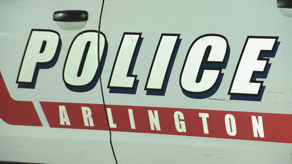 79-year-old woman dies after car strikes tree in Arlington median — FOX 4 Dallas