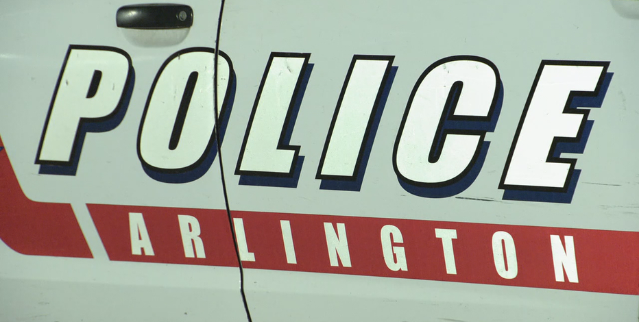Man who shot girlfriend killed by police at Arlington park
