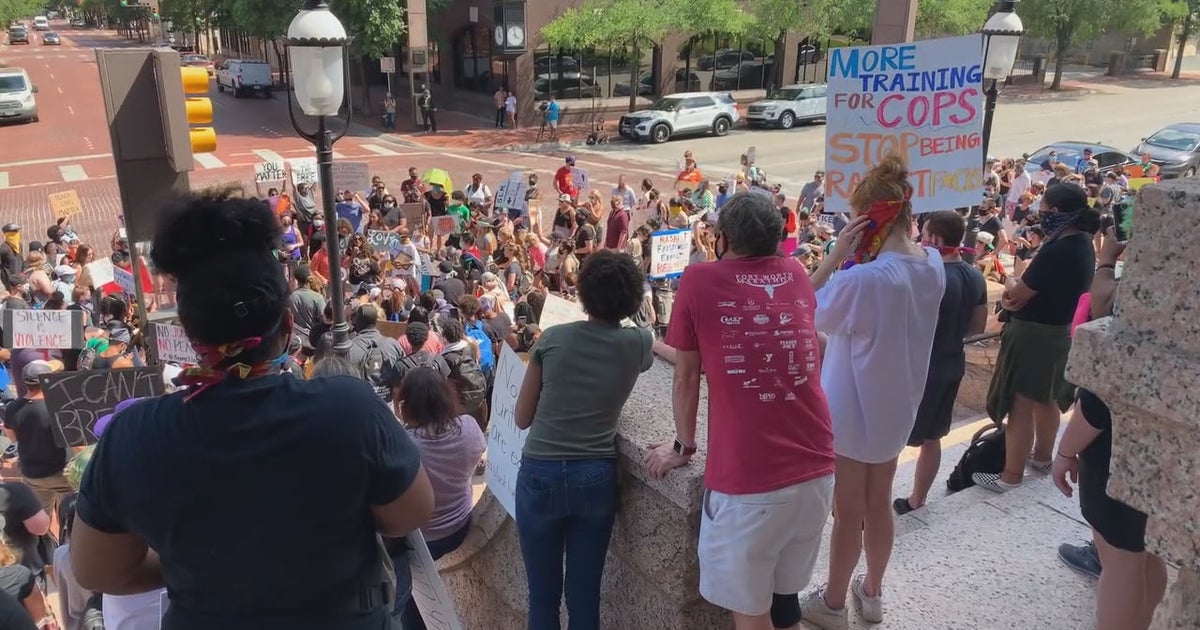 Protests continue in Fort Worth for third night in a row | FOX 4 Dallas ...