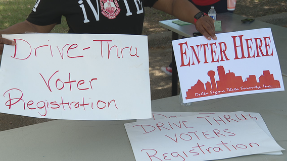Drive-thru event held in Dallas to get people registered to vote