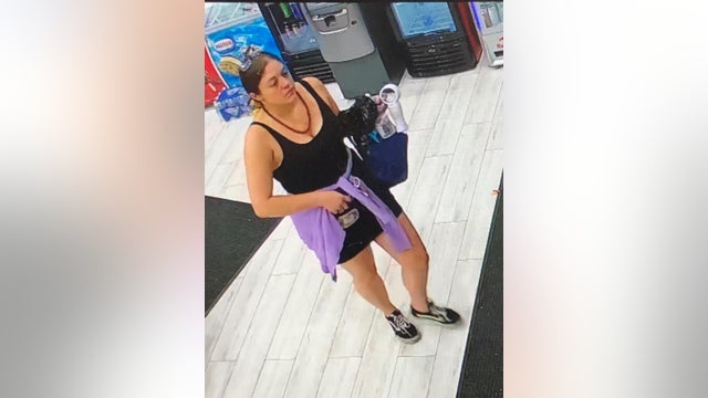 Atlanta Fire Department releases new photos of 2nd suspect in Wendy's arson