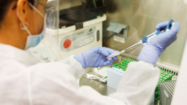 States retreat as new virus cases hit an all-time high in US