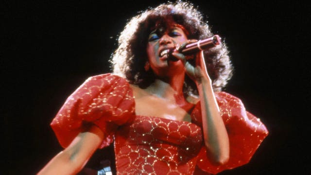 Bonnie Pointer, early member of Pointer Sisters, dies at 69