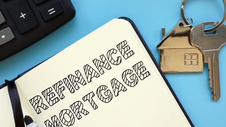 Credible-how-refinance-mortgage-iStock-1216842297.jpg
