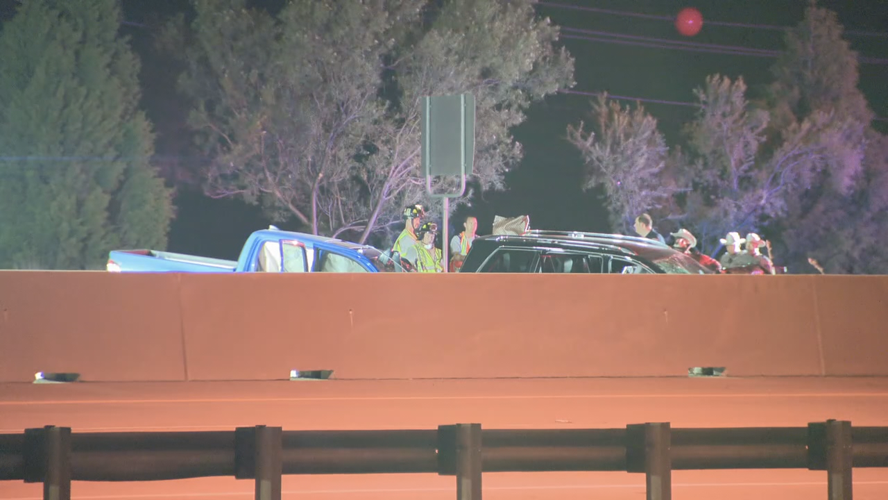2 killed, 3 injured in wrongway crash on Dallas North Tollway in