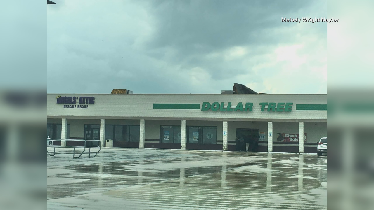 Strong winds damage Dollar Tree store in Grapevine