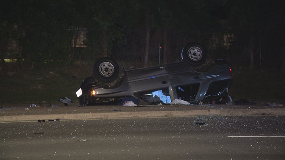 Driver killed in Dallas rollover crash