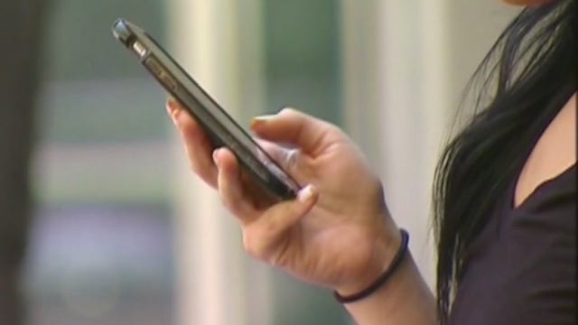 Authorities warn of COVID-19 scammers posing as contact tracers in order to steal your identity