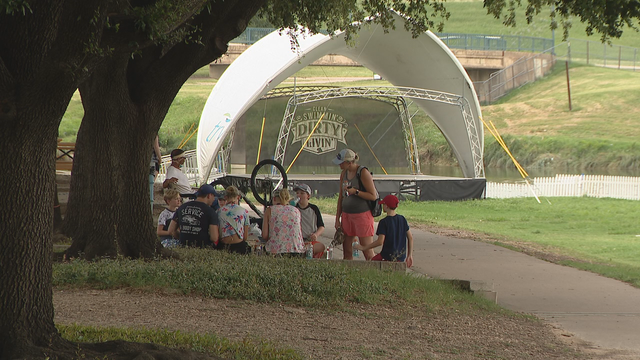 North Texas leaders reminding people to avoid large gatherings this July 4th weekend