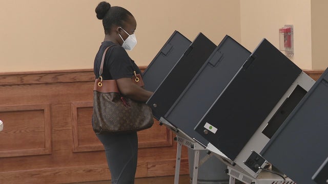 Amid growing coronavirus concerns, North Texans turned out for primary runoff