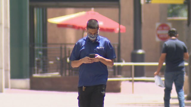 More evidence shows masks continue slowing spread of COVID-19 in North Texas, report says