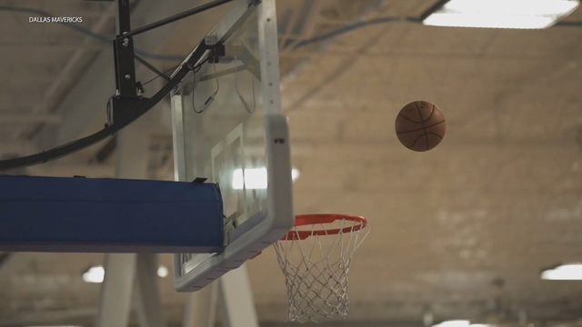 Mavs returning to the court for scrimmage against the Lakers