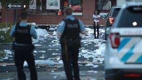 2 shot, more than 100 arrested and 13 officers hurt during downtown Chicago looting