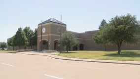 Staff members at four North Texas school districts test positive for COVID-19