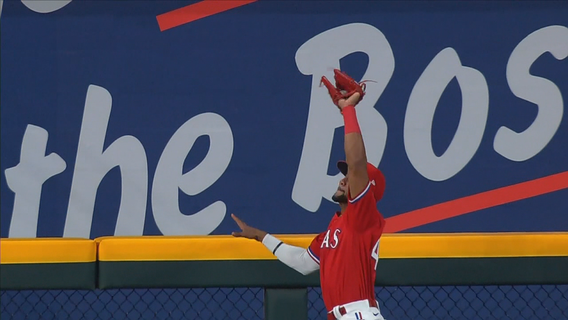 Dietrich HR sparks Rangers in 6-2 win over ML-best Dodgers