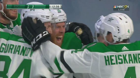 Stars rally from 3 down, beat Flames 7-3 to advance