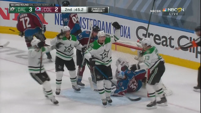 Stars use 4-goal 2nd to beat Avs, take 2-0 lead in series