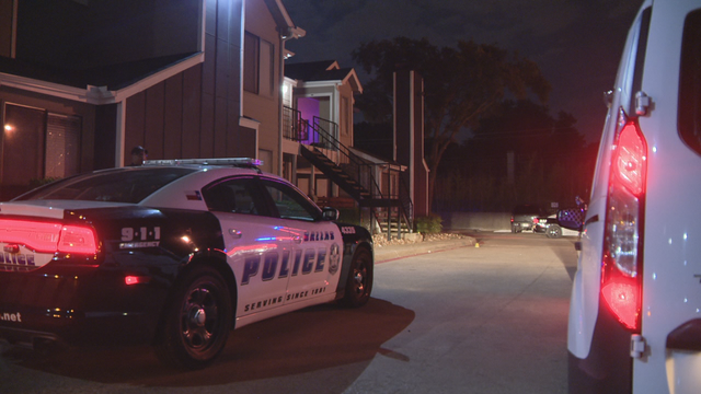 3 people shot in attempted robbery in northeast Dallas