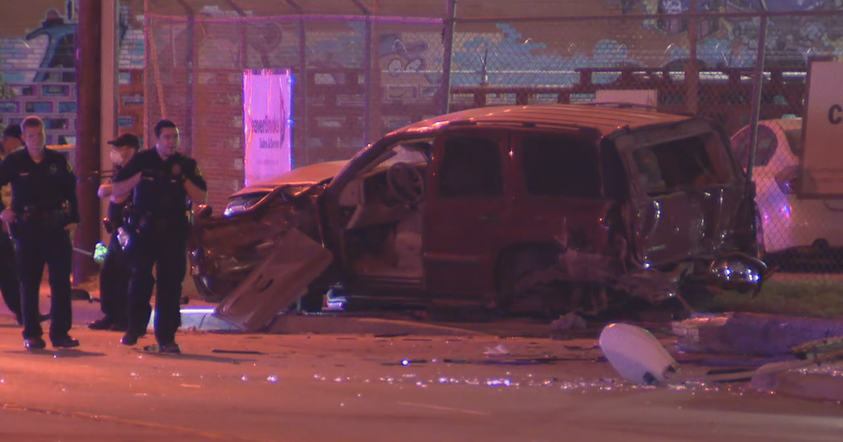 Driver killed, person in wheelchair injured in West Dallas crash | FOX ...