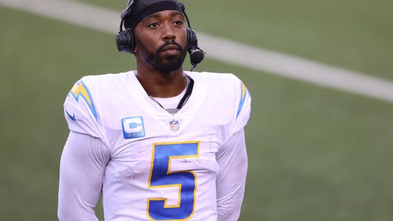 Source: Los Angeles Chargers QB Tyrod Taylor punctured by team doctor