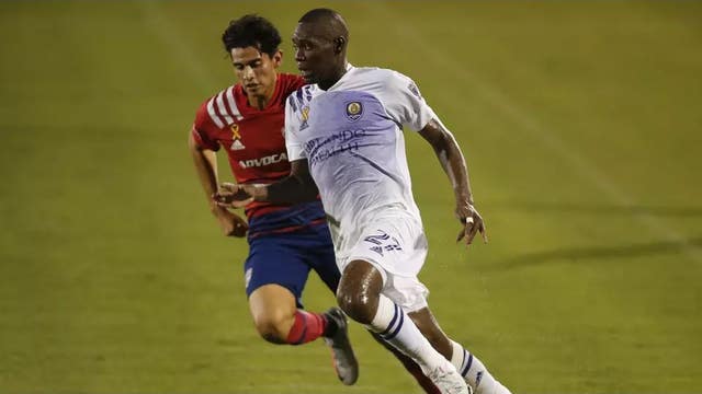 Gallese, Orlando City survive a man down, tie FC Dallas 0-0