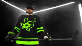 Dallas Stars unveil 'Blackout' alternate jersey