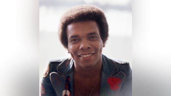 "I Can See Clearly Now" singer-songwriter Johnny Nash dies at 80