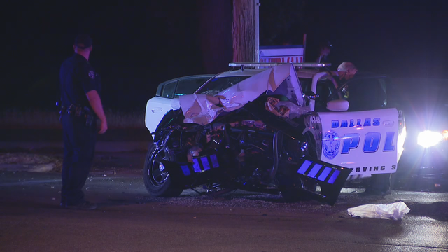 Man with 2 kids in vehicle charged with DWI after crashing into Dallas PD vehicle