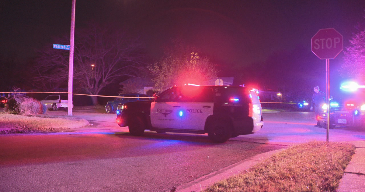 Man found shot to death after truck crashes in Fort Worth | FOX 4 ...