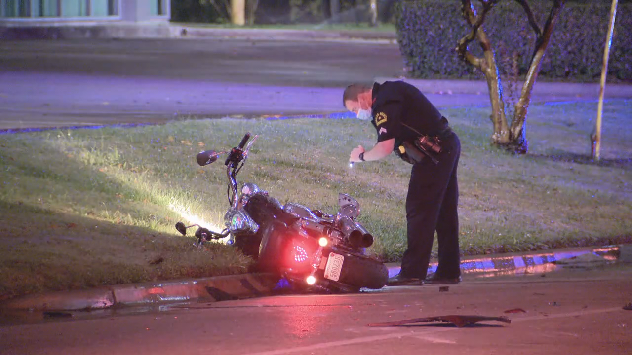 Dallas Police Searching For Hit-and-run Driver In Fatal Motorcycle ...