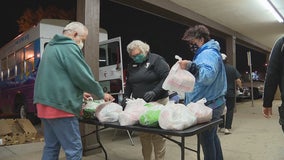 North Texas food pantries struggling to keep up with demand ahead of Thanksgiving
