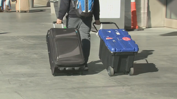 Holiday travelers urged to get tested for COVID-19 in 3-5 days