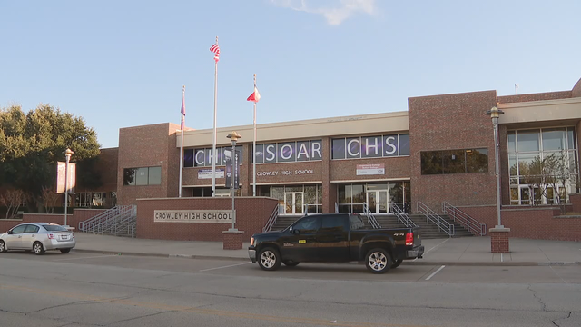 Crowley ISD set to return to in-person learning Monday