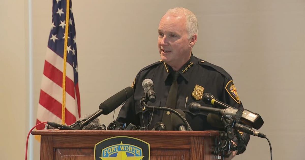 Fort Worth police chief tests positive for COVID-19 | FOX 4 Dallas-Fort ...