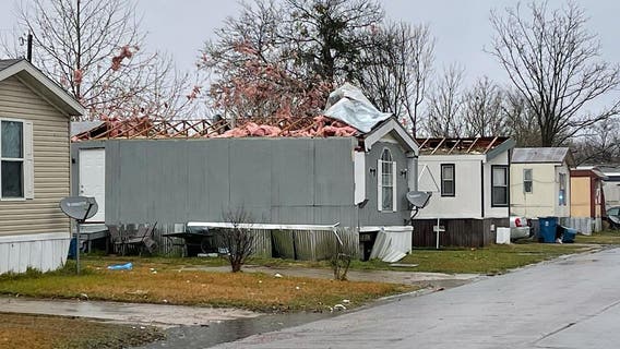 Tornado damages more than a dozen homes in Corsicana