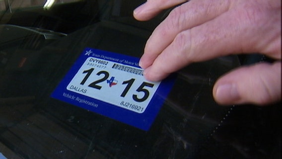 Governor Abbott extends online vehicle registration renewal date