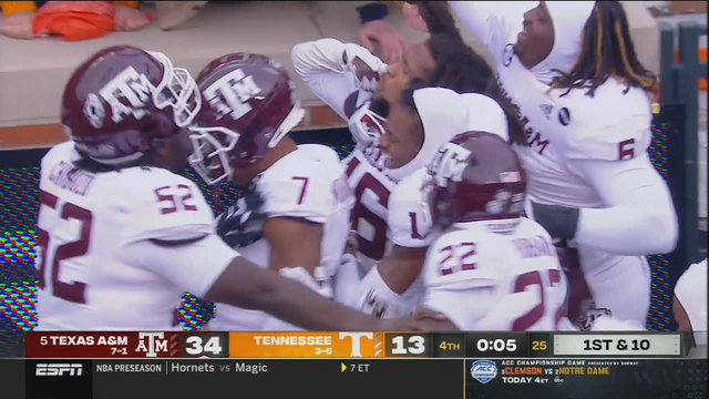 No. 5 Texas A&M makes last CFP case in 34-13 win vs. Vols