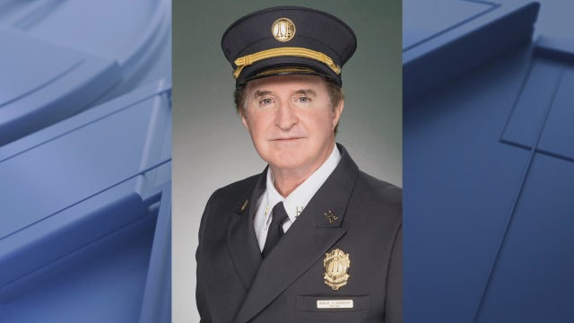 Fort Worth fire captain dies after month-long battle with COVID-19
