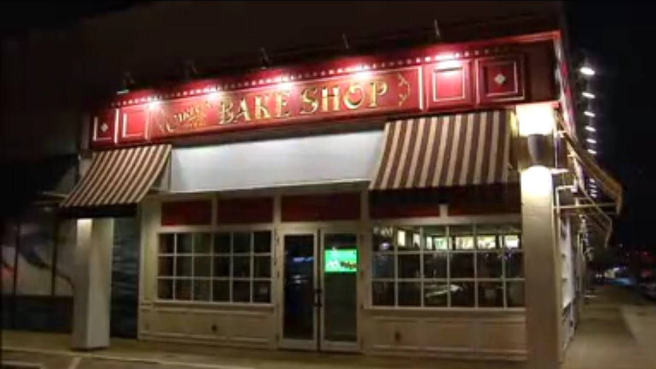 location of Carlo's Bakery, from 'Cake Boss',