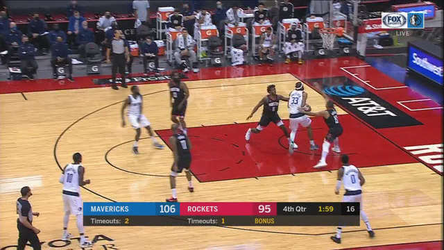 Mavericks use big 4th-quarter run to beat Rockets 113-100