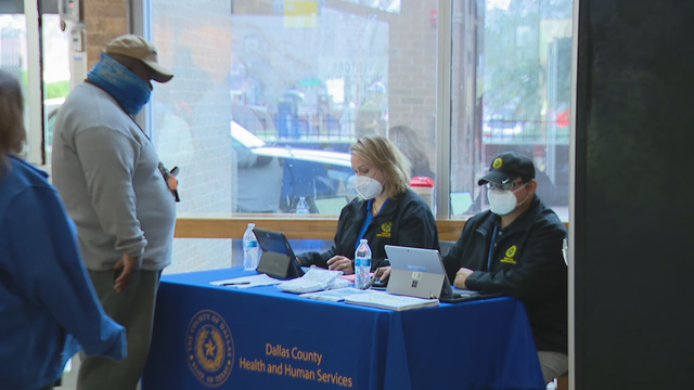 Dallas County launches outreach programs for COVID-19 vaccine registration