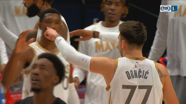 Doncic leads Mavs past Hornets in Porzingis' return