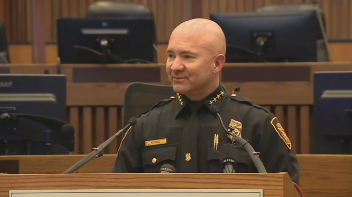 Fort Worth makes internal hire, Neil Noakes named new police chief - Vimarsana News