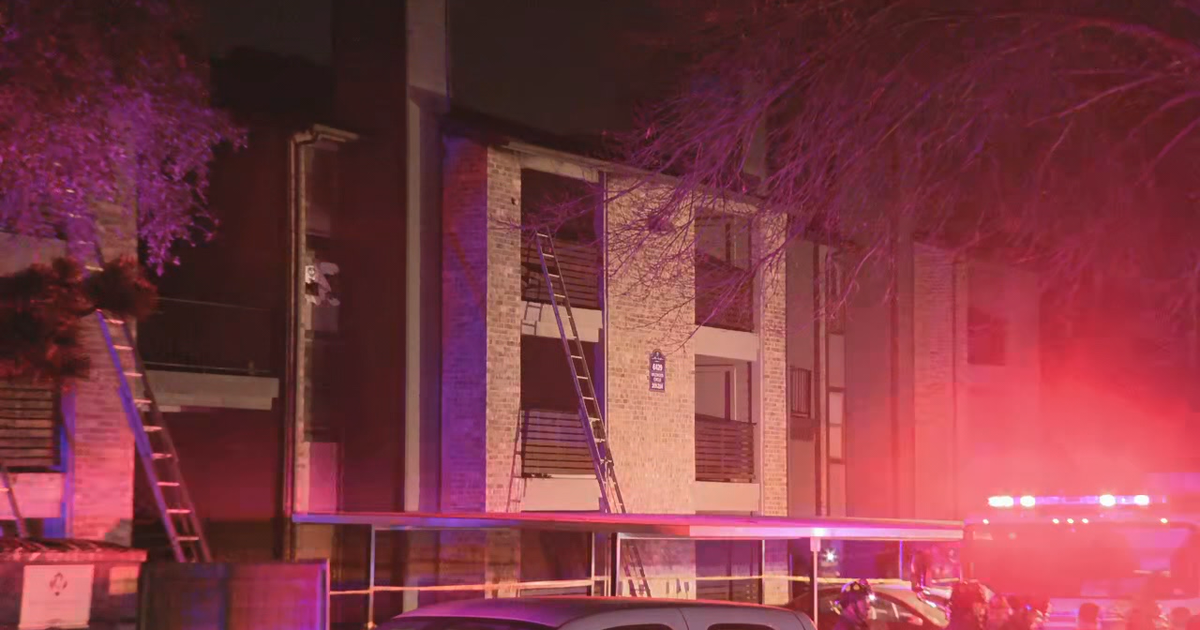 Man dies in fire at Fort Worth apartment complex | FOX 4 Dallas-Fort Worth