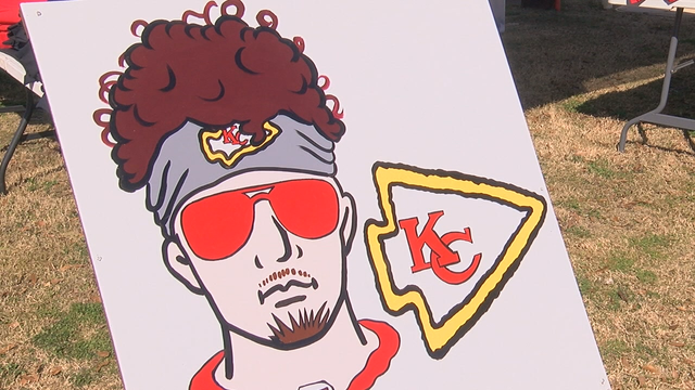 Patrick Mahomes' hometown of Whitehouse continuing to cheer him on at the Super Bowl