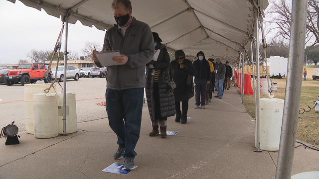 Majority of North Texas COVID-19 vaccine sites closed Tuesday due to winter weather